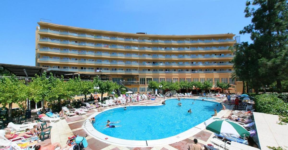 Medplaya Hotel Calypso ซาลอว์ ภายนอก รูปภาพ