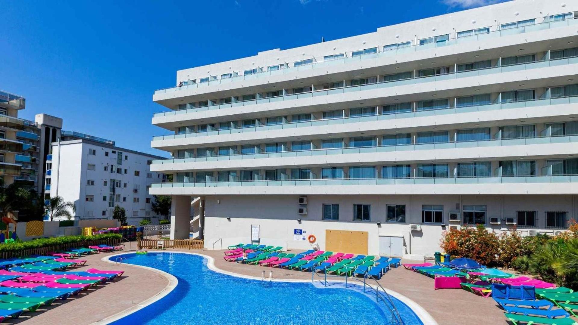 Medplaya Hotel Calypso ซาลอว์ ภายนอก รูปภาพ