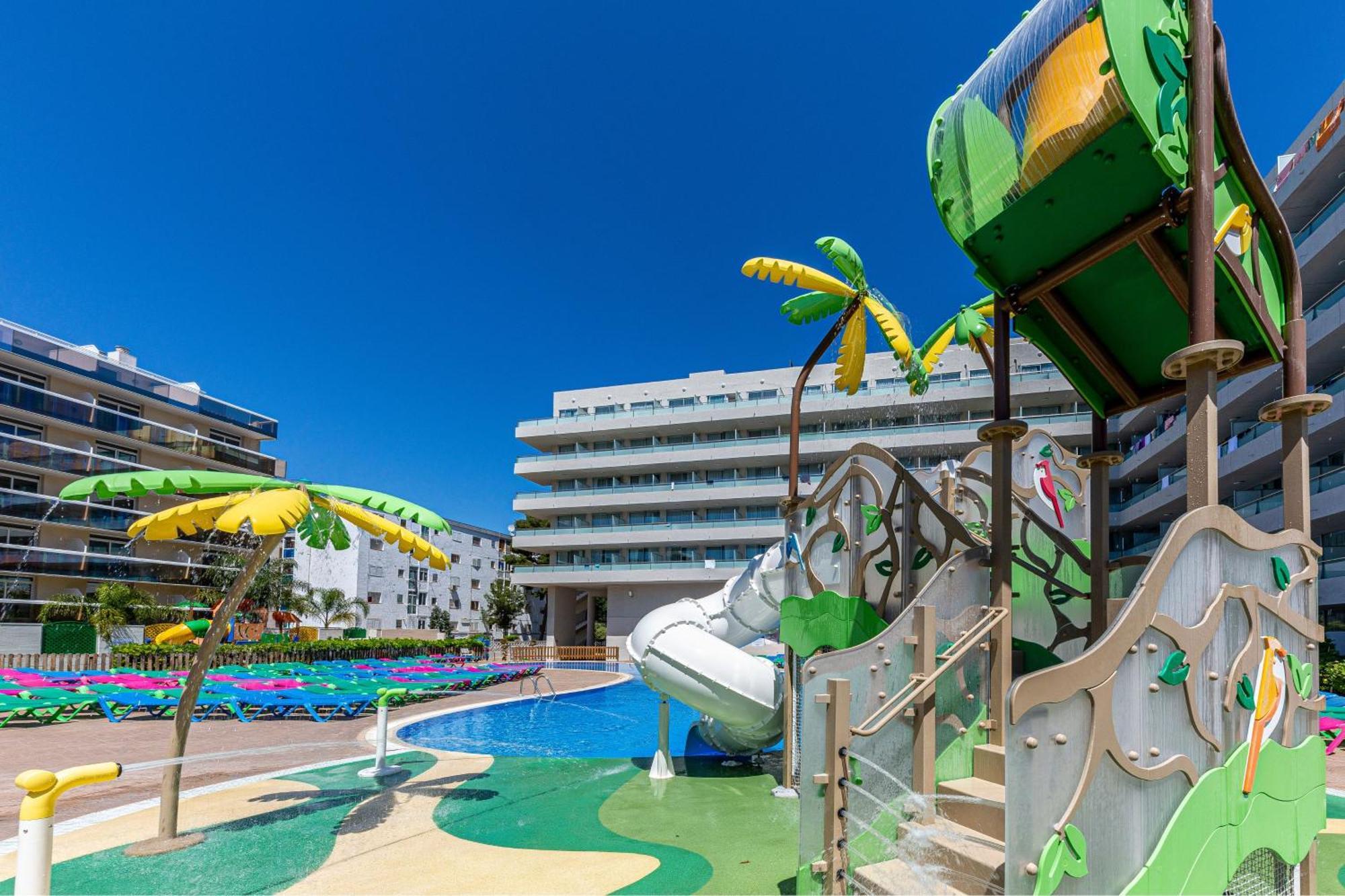 Medplaya Hotel Calypso ซาลอว์ ภายนอก รูปภาพ