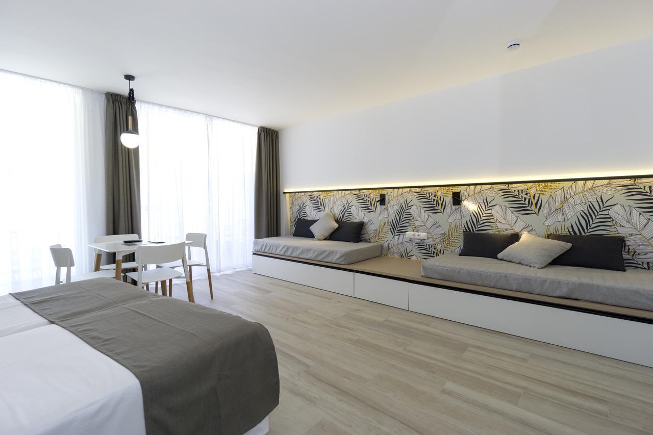 Medplaya Hotel Calypso ซาลอว์ ภายนอก รูปภาพ